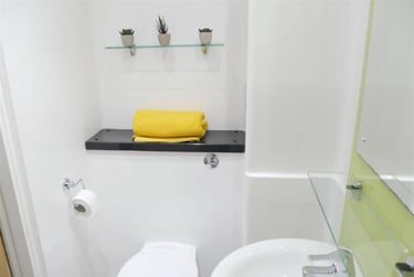 1 bed studio, Edward Street, Netherthorpe, Sheffield, S37HX - Image 6